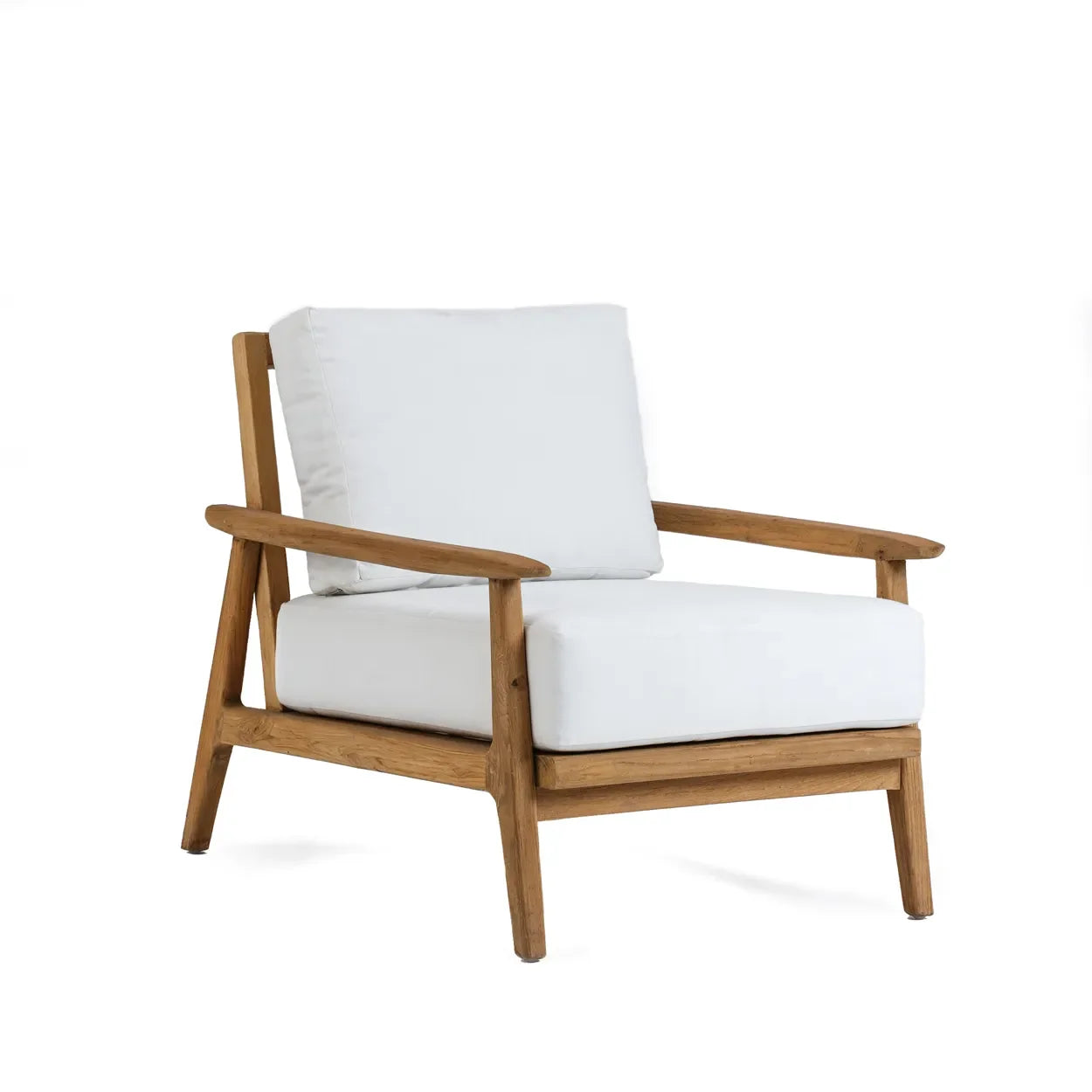 Fauteuil en teck recyclé avec cadre en bois et coussins blancs pour extérieur
