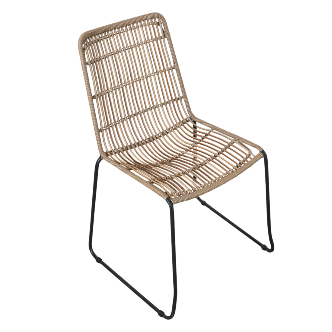 Chaise empilable en rotin naturel beige et métal noir, lot de 2