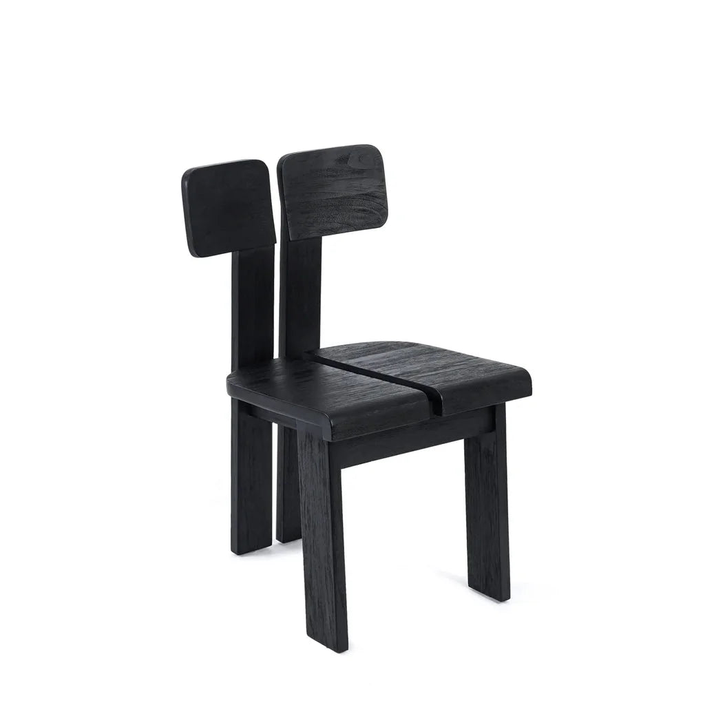 Chaise en bois noire pour salle à manger La chaise de salle à manger Sama Sama Noir