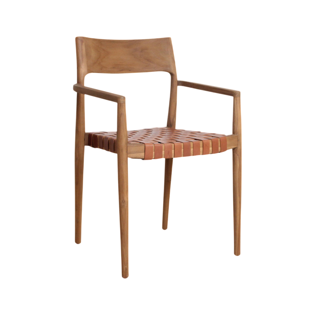 Paire de chaises de salle à manger en teck clair et cuir tressé naturel avec accoudoirs