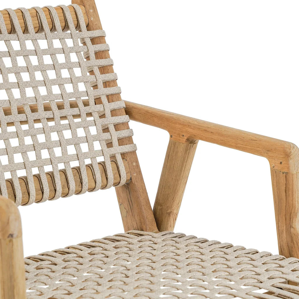 Détail de la chaise en osier La chaise de salle à manger Trikeri