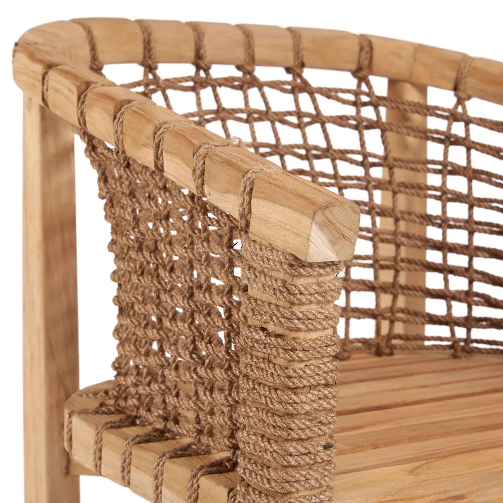 Chaise en bois avec accents en corde pour la salle à manger Tugu Extérieur
