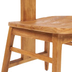 Chaise en teck naturel avec assise courbée et piètement compas renforcé