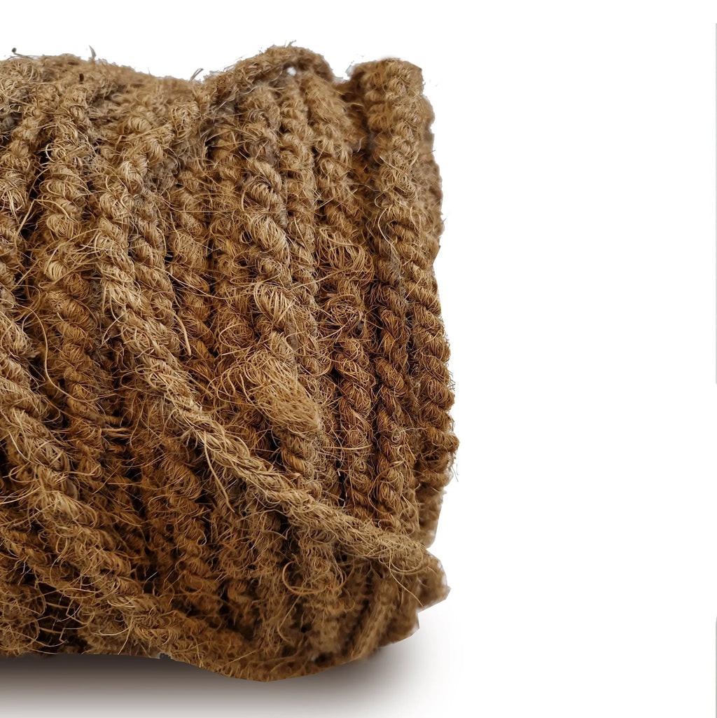 Corde décorative en fibre de coco naturelle, tressée brune texturée, 12 m sur bobine