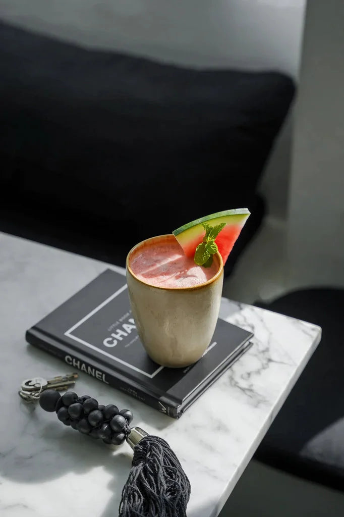Smoothie à la pastèque avec garniture dans l’ensemble La Coupe Cascais de 6