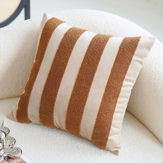 Coussin bohème rayé beige