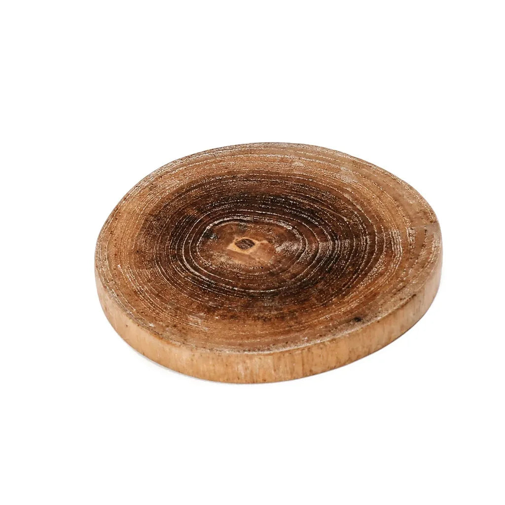 Tranche d’arbre circulaire en bois.