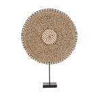 Disque décoratif en coquillages et fibres naturelles tressées