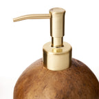 Distributeur de savon noix de coco brun rustique avec pompe dorée