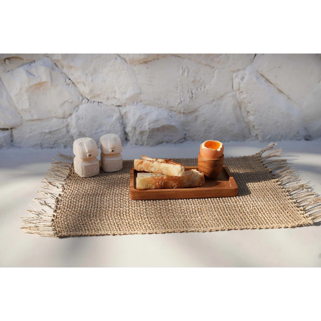 Duo salière poivrière en grès naturel forme totem 7 cm