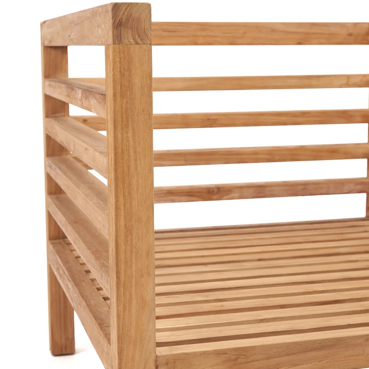 Banquette en bois à lattes pour fauteuil modulaire en teck recyclé blanc naturel
