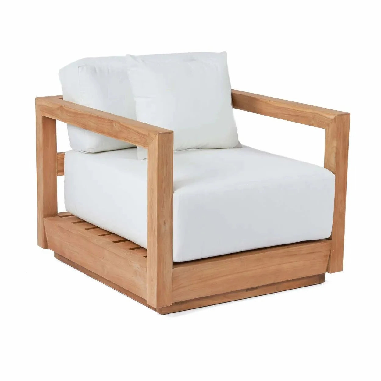 Fauteuil en teck recyclé avec coussins blancs pour extérieur ou véranda