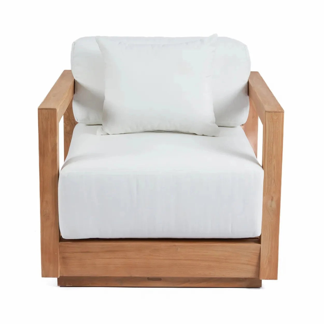 Fauteuil en teck recyclé avec coussins blancs pour extérieur ou véranda