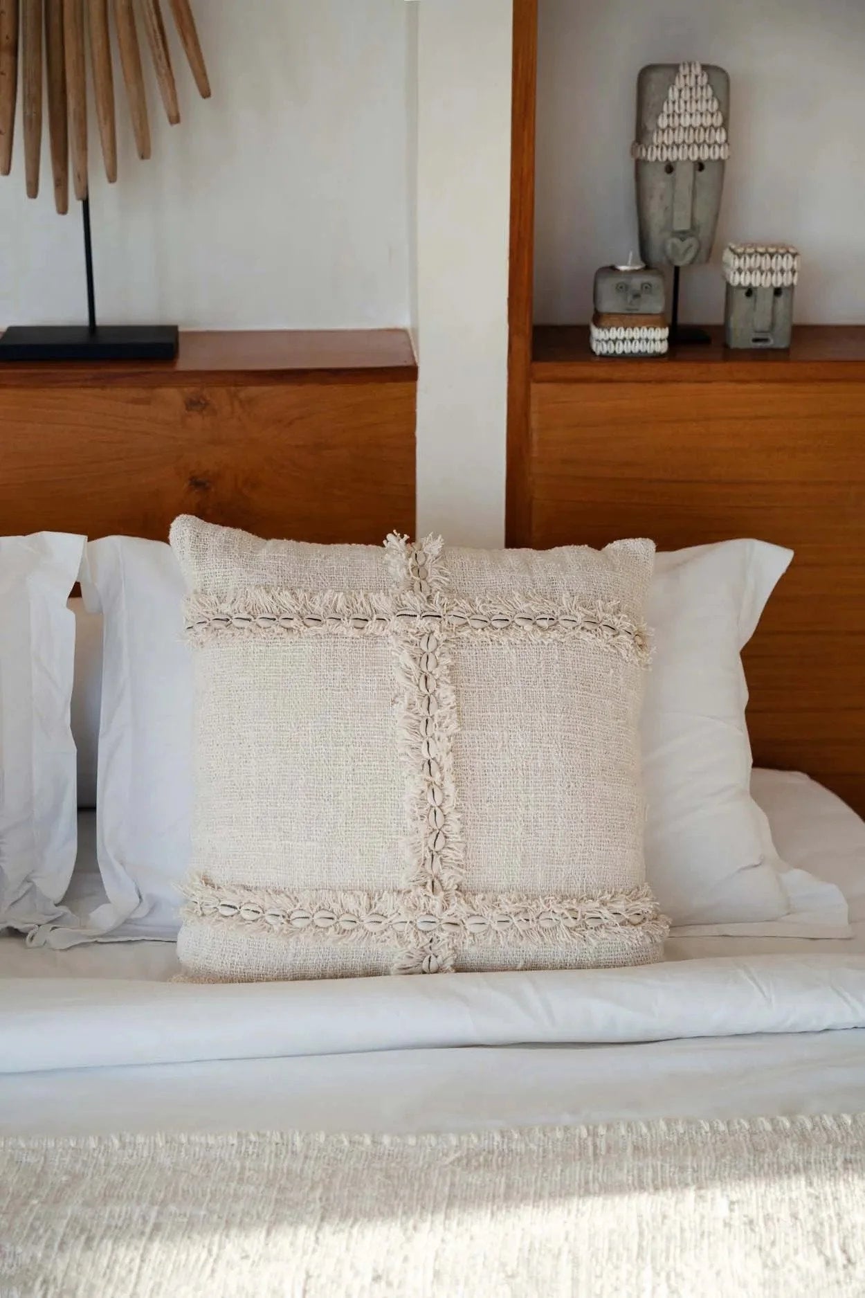 Coussin décoratif blanc pour le canapé dans la Housse de coussin beige texturée