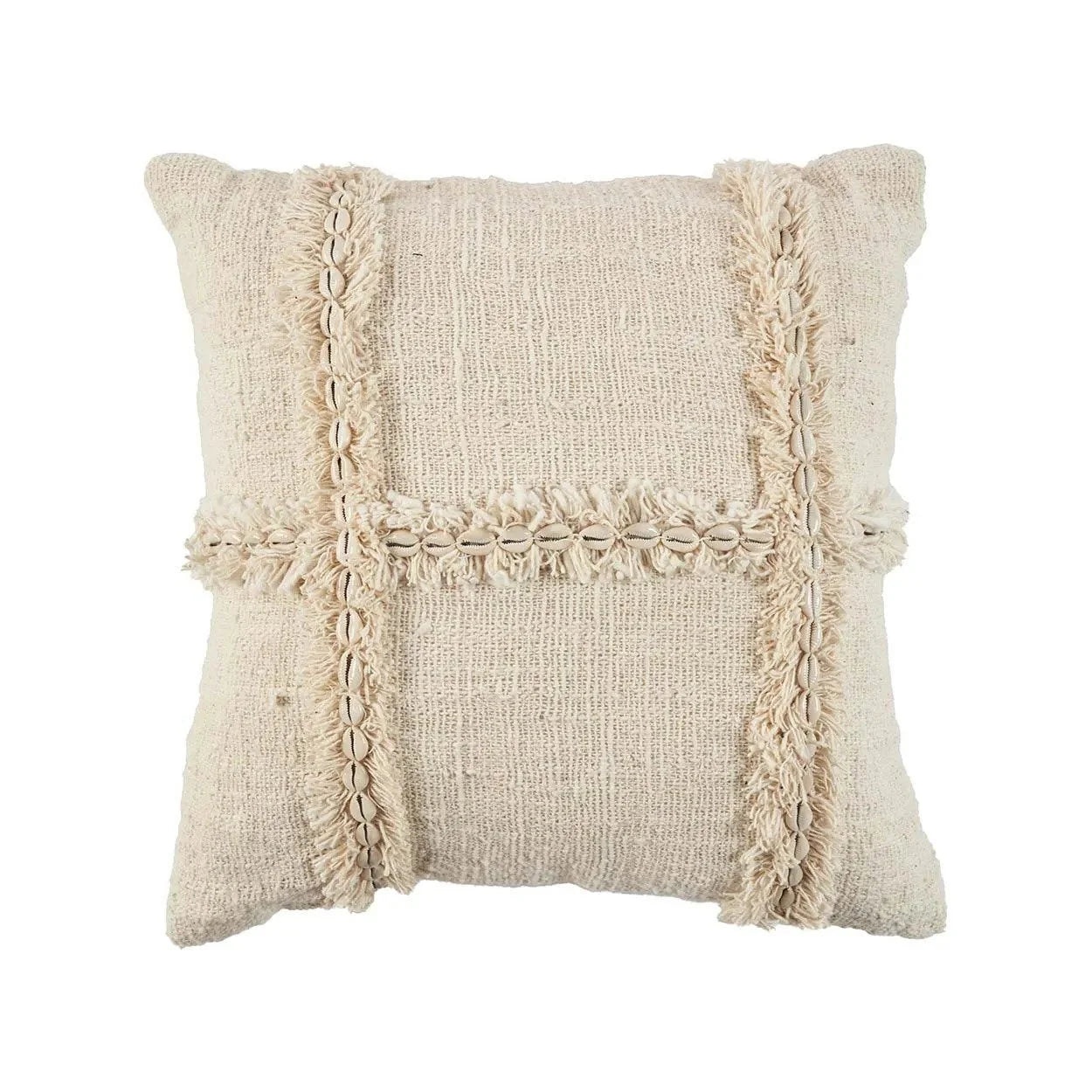 Housse de coussin carrée beige en tissu texturé avec franges et coquillages