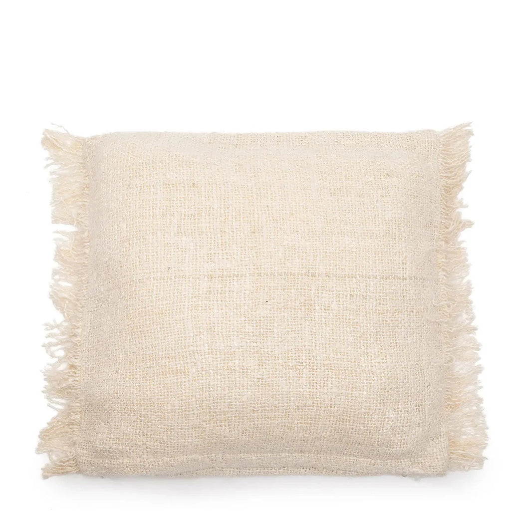 Coussin carré crème en coton texturé avec bords frangés, 60x60 cm