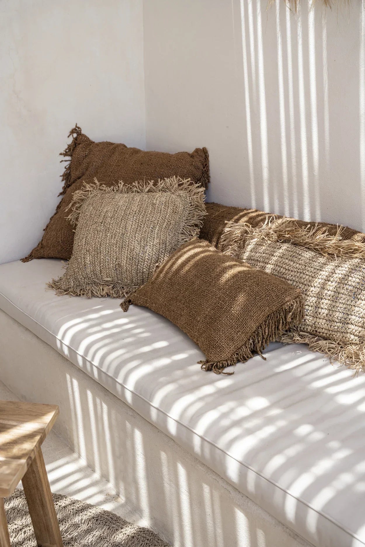 Housse de coussin carrée en Raphia naturelle 40x40 cm avec textiles texturés et franges