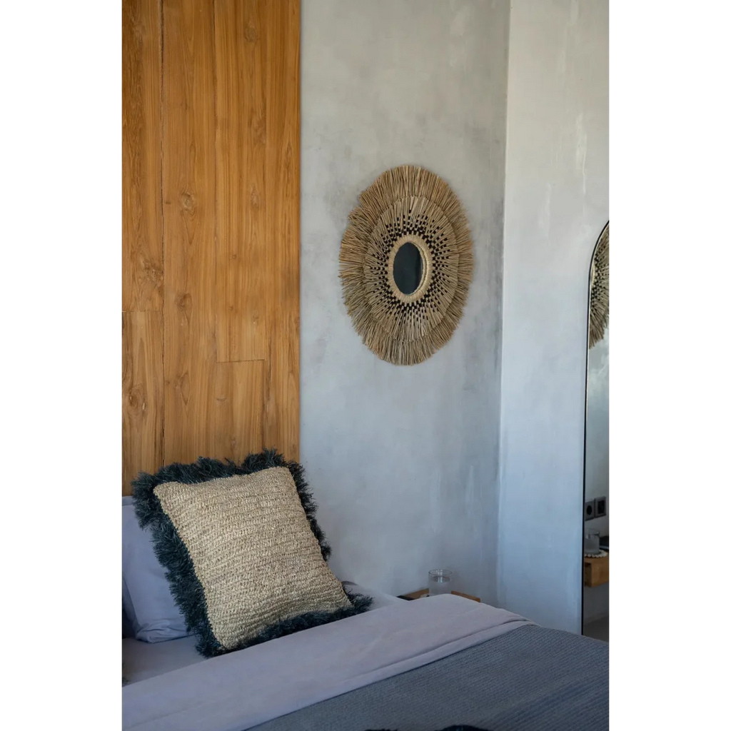 Miroir rond en paille style bohème pour décoration intérieure naturelle