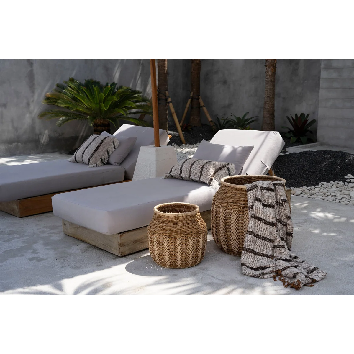 Housse de coussin coton beige à franges - 40x40 cm