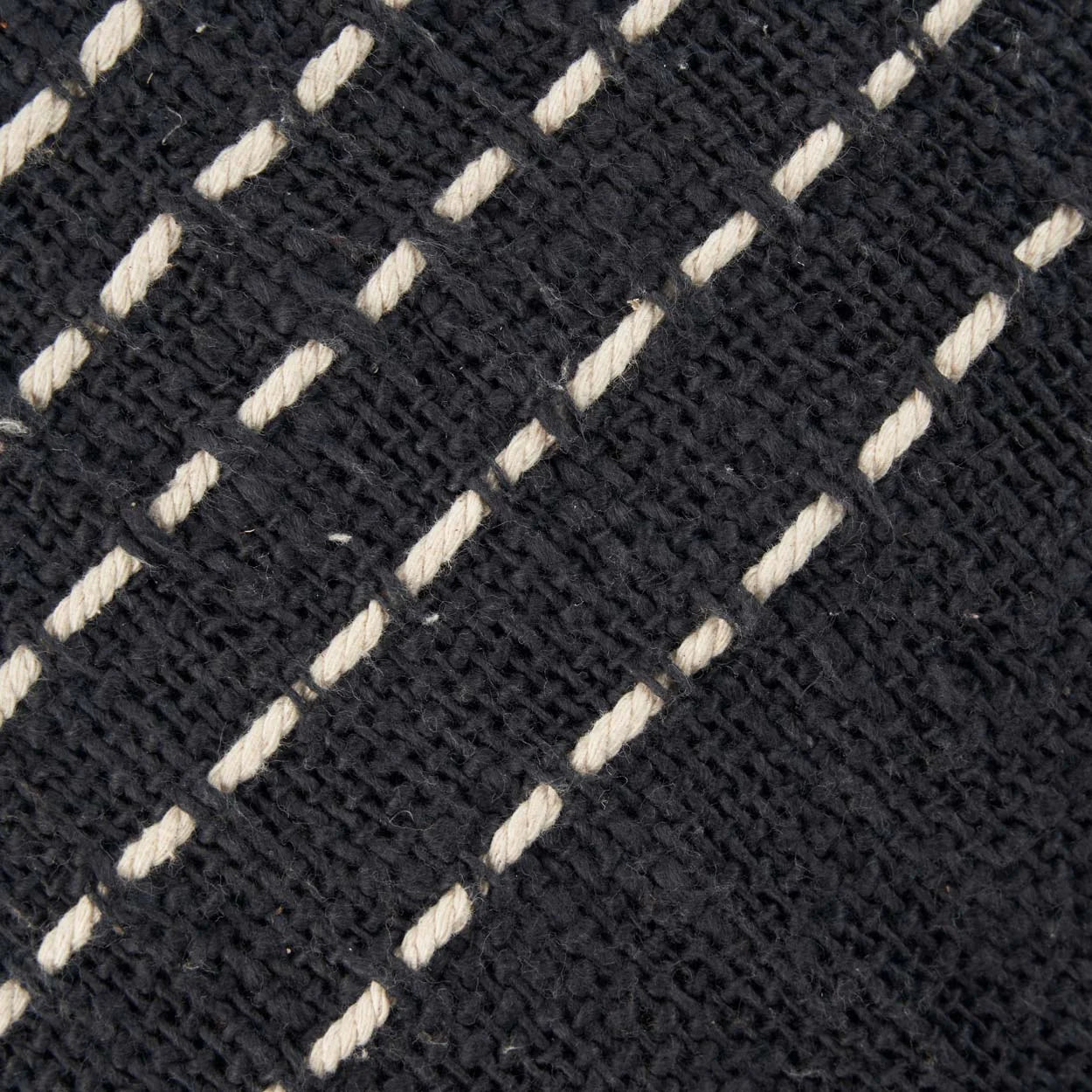 Housse de coussin coton noir et blanc 50x50 cm