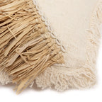 Coussin décoratif en coton et raphia blanc naturel avec coquillages, 60x60 cm