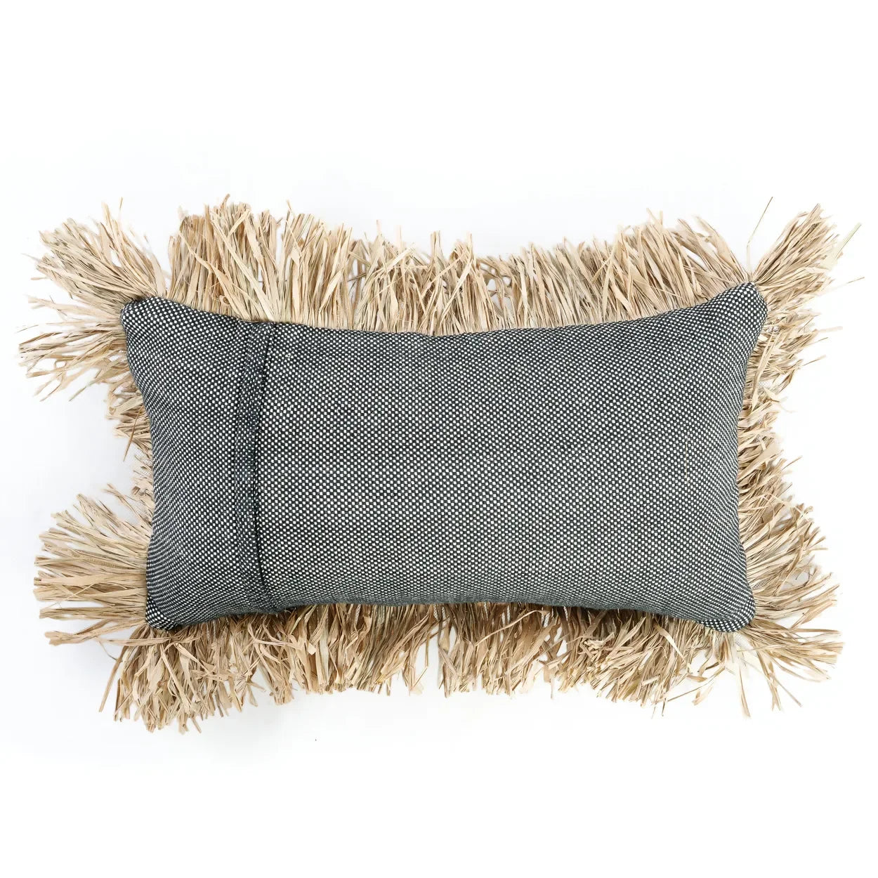 Housse de coussin coton et raphia noir naturel 30x50 avec oreiller gris rectangulaire et franges tan