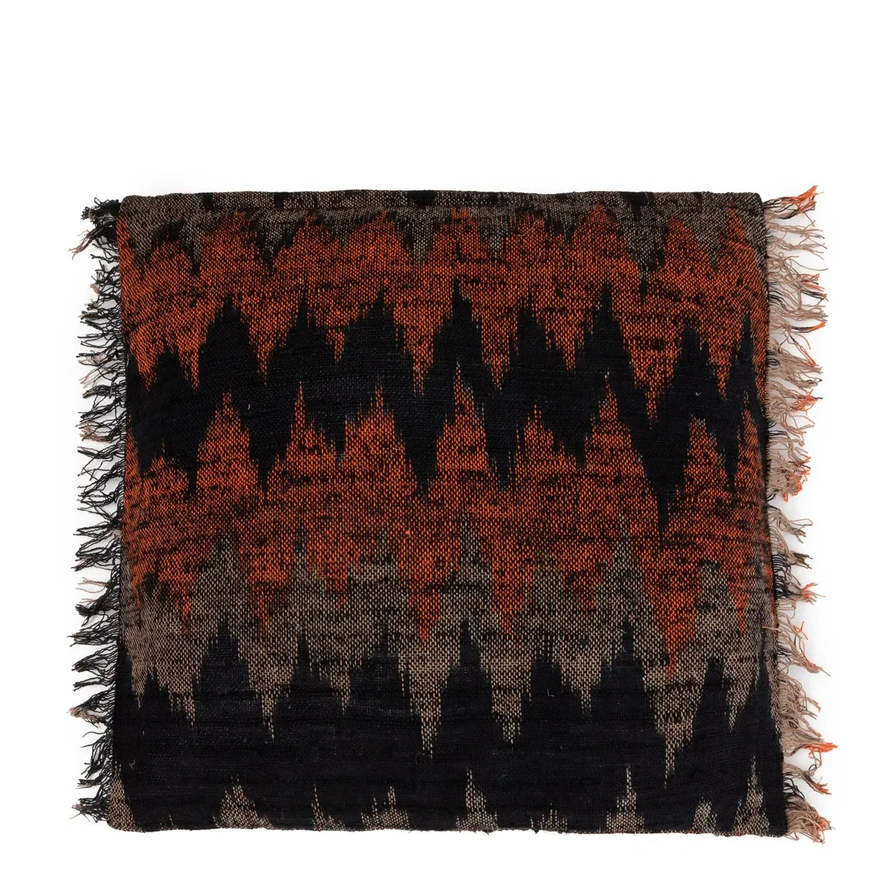 Écharpe à motif en zigzag avec franges, idéale pour accessoire de mode