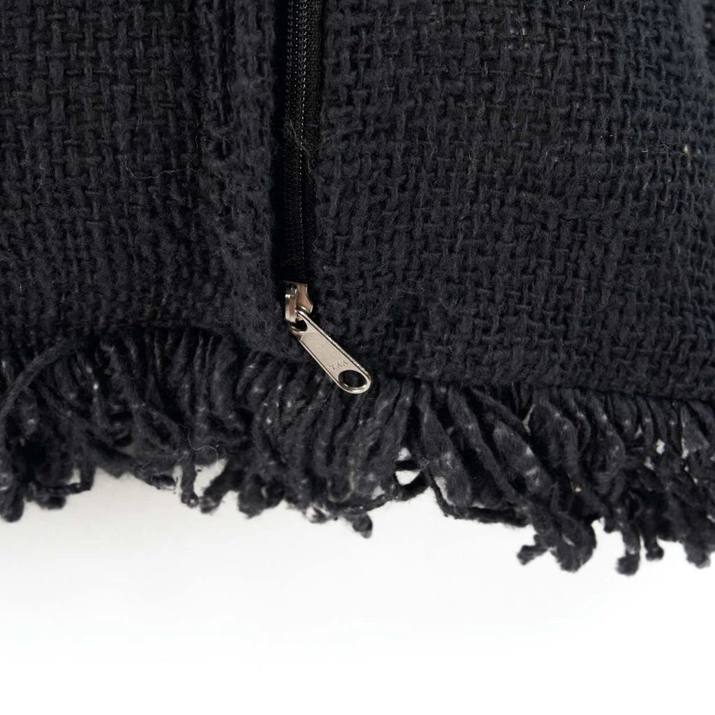 Coussin noir tissé avec fermeture éclair et frange, Housse de coussin Kasbah