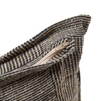 Coussin housse lin tissé gris noir motif chevron rustique usé