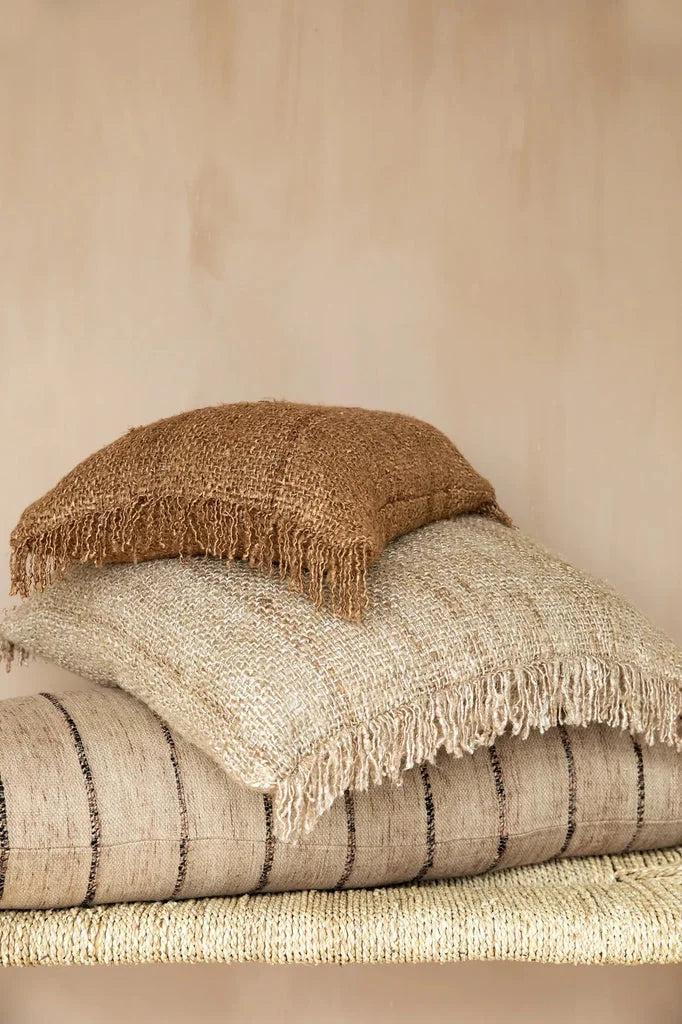 Coussins fringés empilés La housse de coussin Oh My Gee - Beige - 60x60