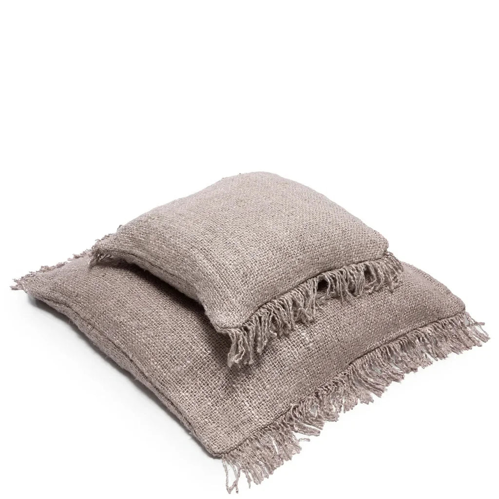 Deux coussins tissés à franges La housse de coussin Oh My Gee Gris perle 60x60_40