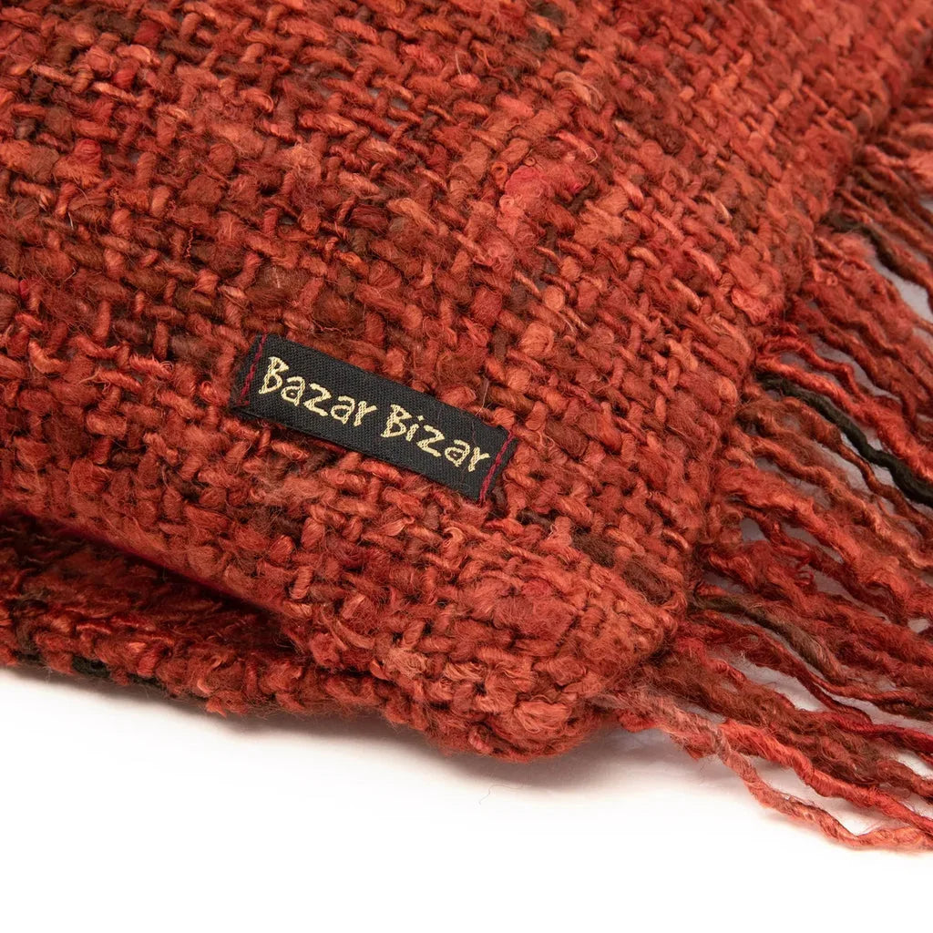 Écharpe orange tissée avec franges, accessoire pour La housse de coussin Oh My Gee