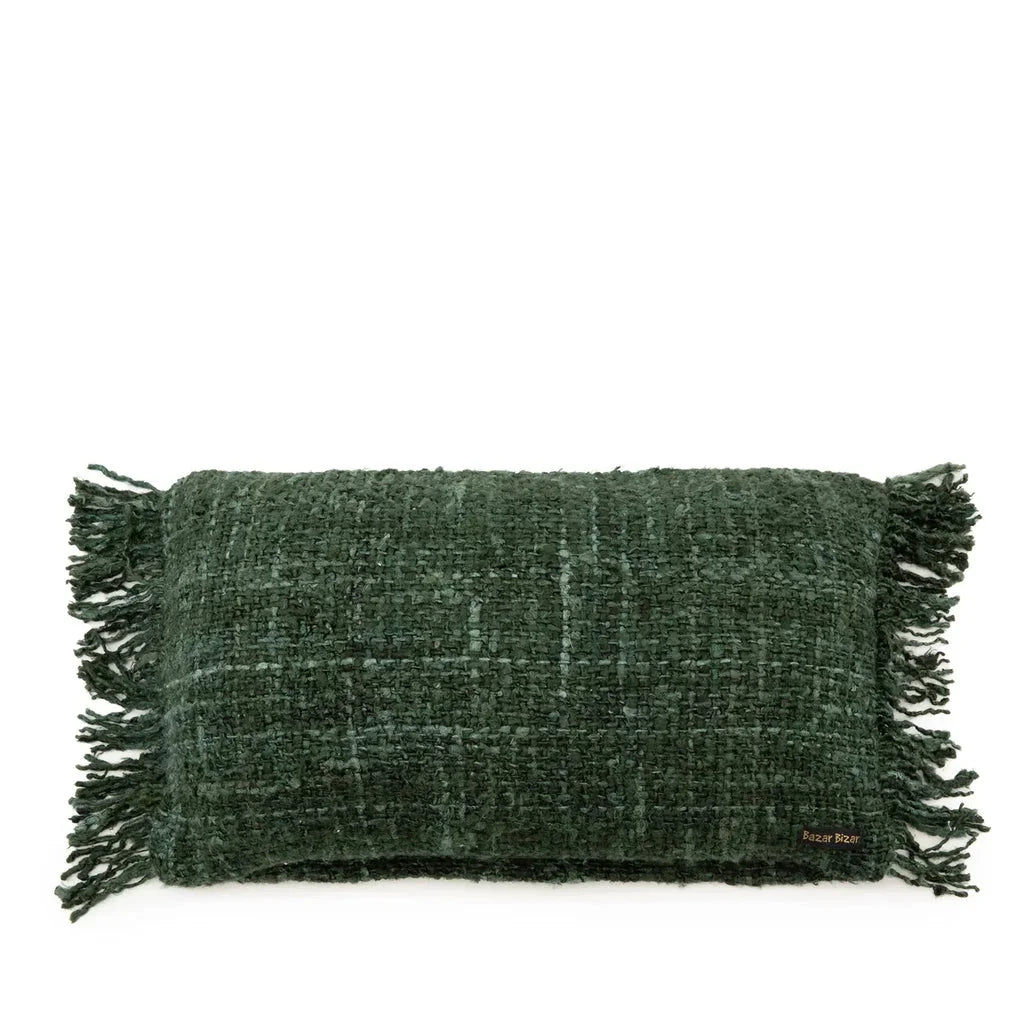 Coussin avec franges vert forêt en tissage pour décoration intérieure elegante