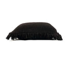 Coussin noir à franges de la collection La housse de coussin pleine lune