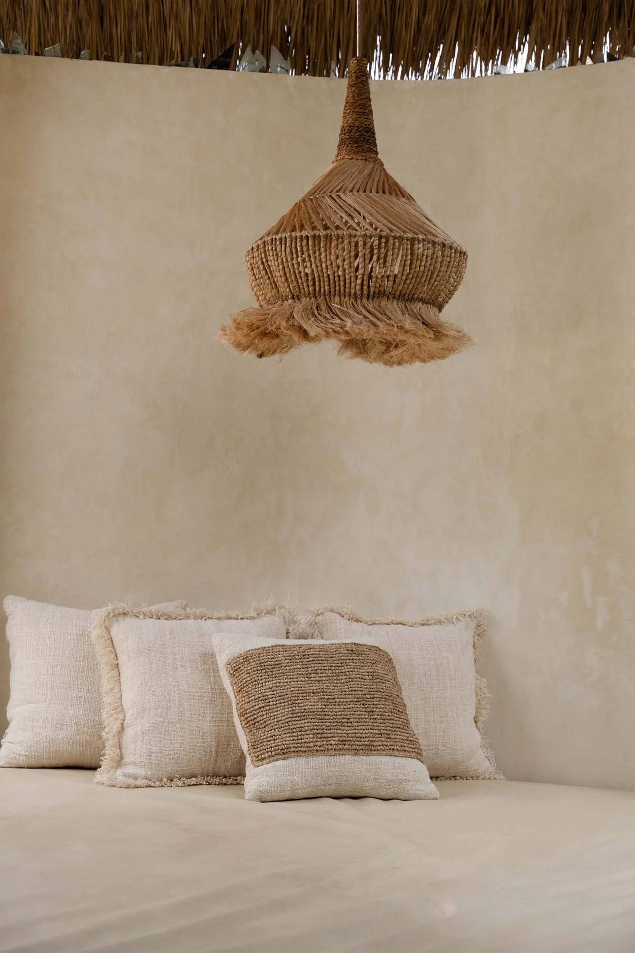 Luminaire en suspension tissé idéal pour la décoration intérieure et le salon