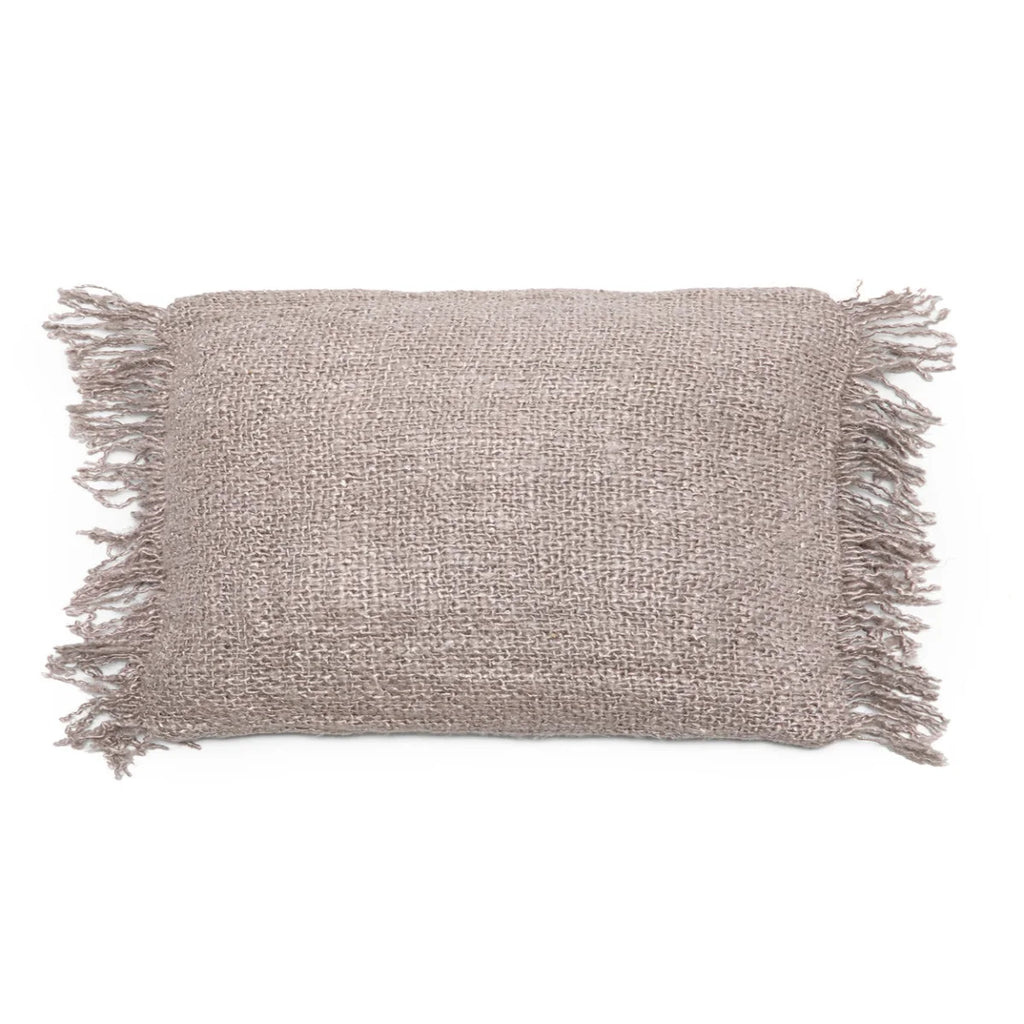 Coussin rectangulaire en coton gris perle avec franges et bordures frangées