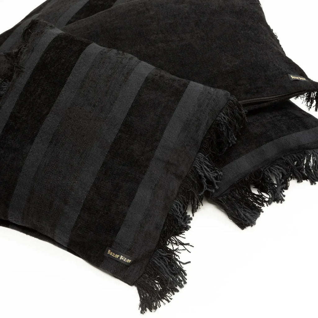 Coussin rectangulaire en velours noir à rayures et franges, 30x50 cm