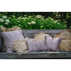 Coussin en velours béton 40x40 cm avec assortiment de coussins à franges en tons naturels et mauves