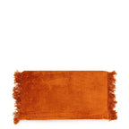 Coussin en velours orange frangé 30x50 cm pour décoration intérieure élégante