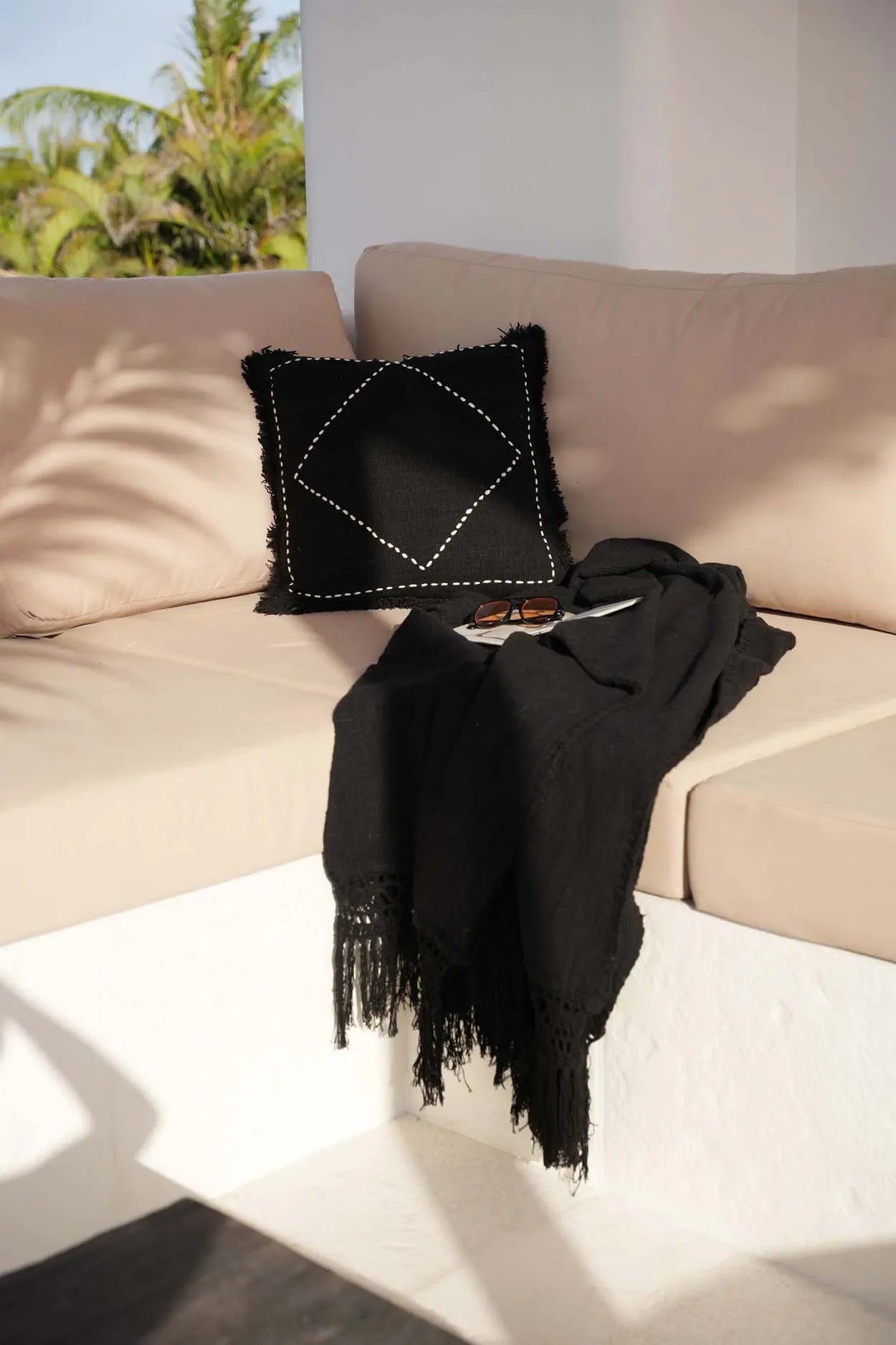 Oreiller à franges noir et jeté de lit coton noir confortable 260x122 cm