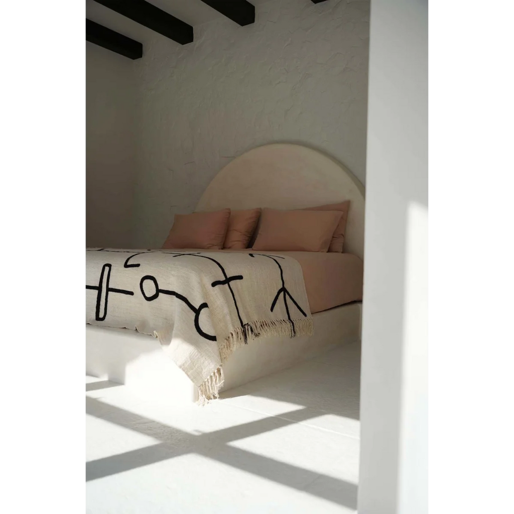 Jeté de lit en coton noir naturel motif œil protecteur et franges