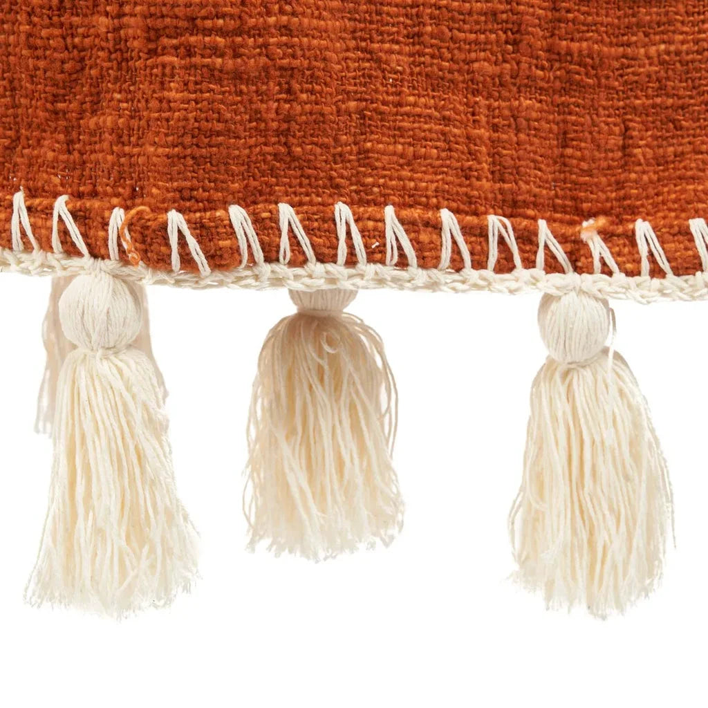 Jeté de lit Stitch Terre Cuite en tissu tissé orange avec tassels blancs