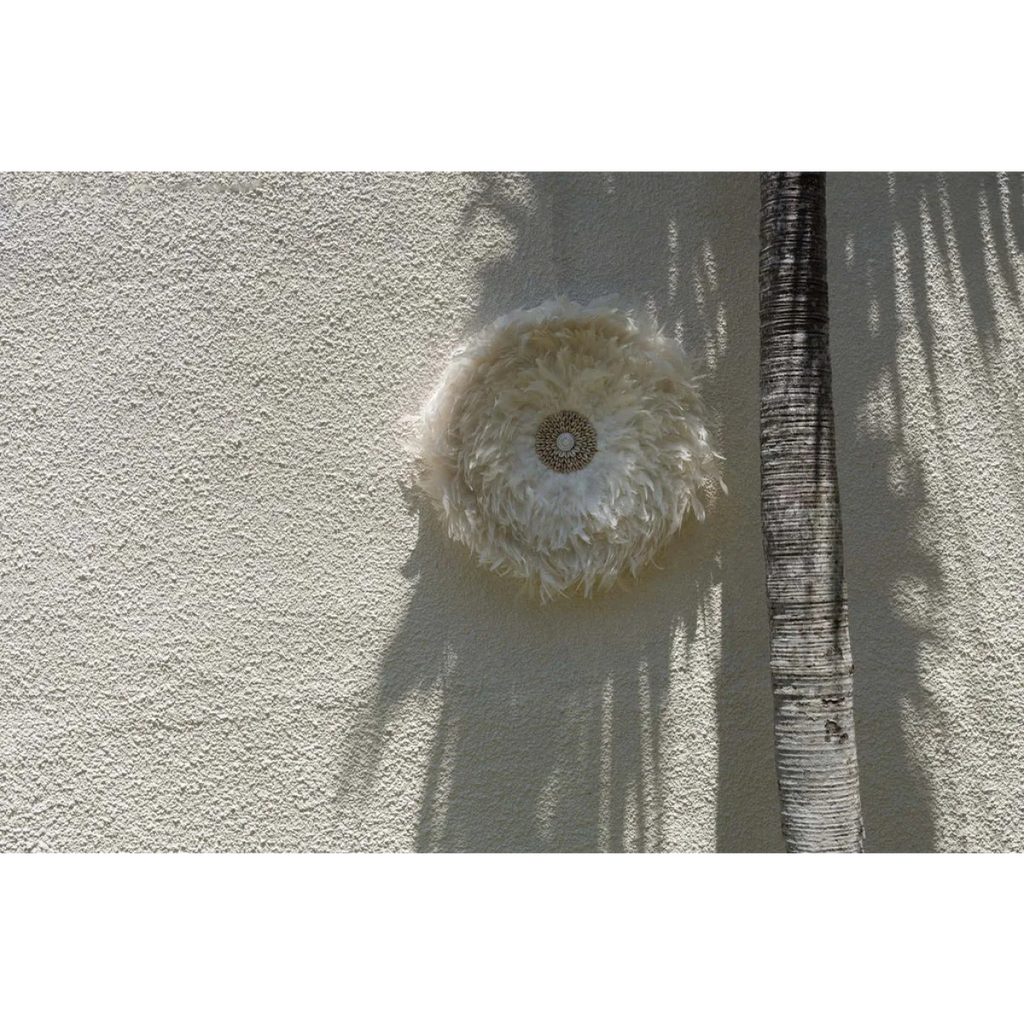 Décoration murale ronde avec plumes pour le produit Le Juju côtier Blanc L_40