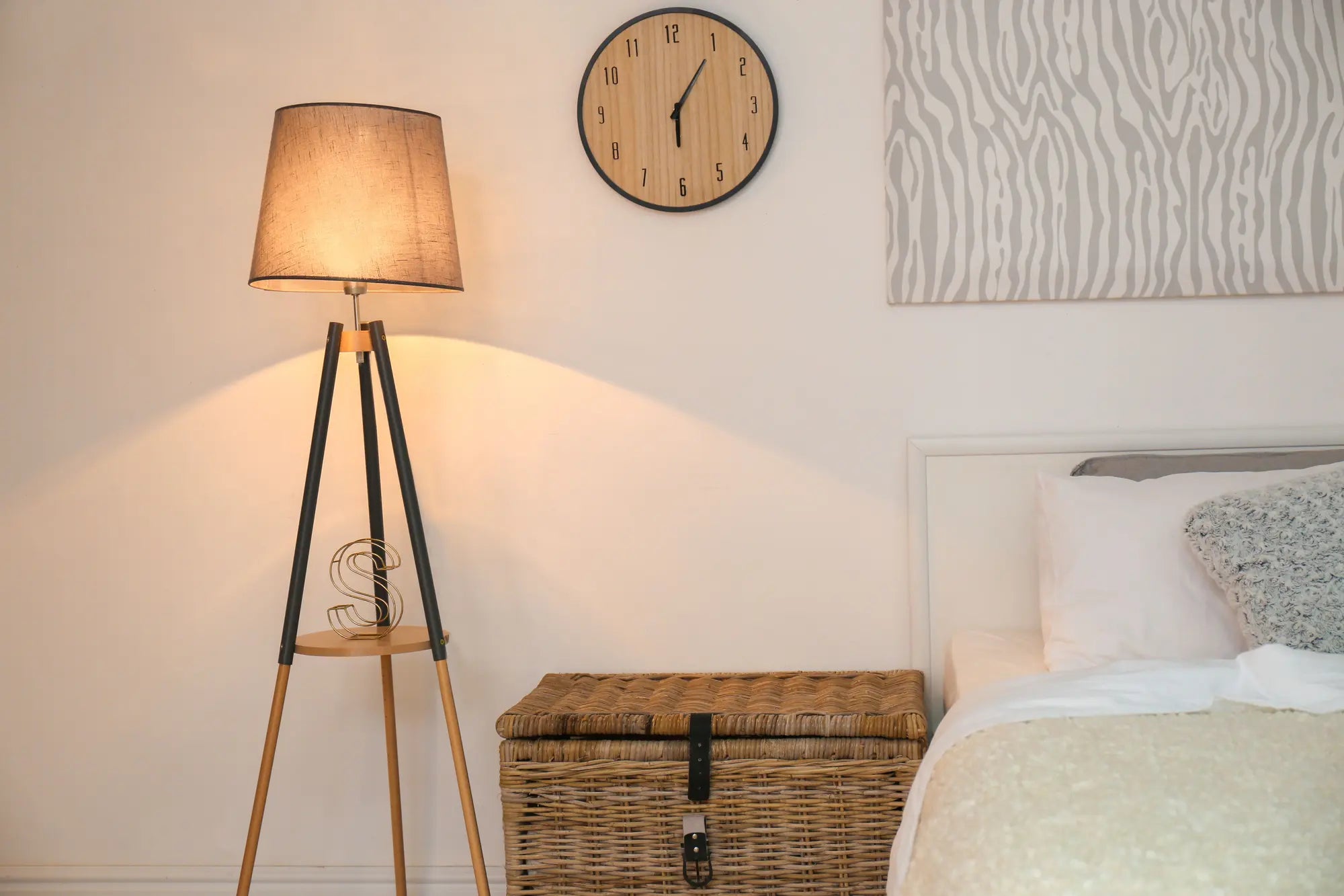 Lampe sur pied pour chambre