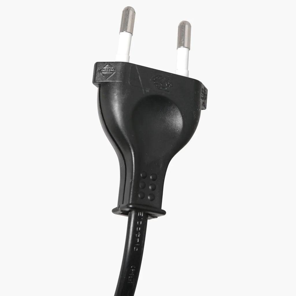 Prise électrique européenne noire à deux broches avec câble pour Lampadaire arc en métal noir