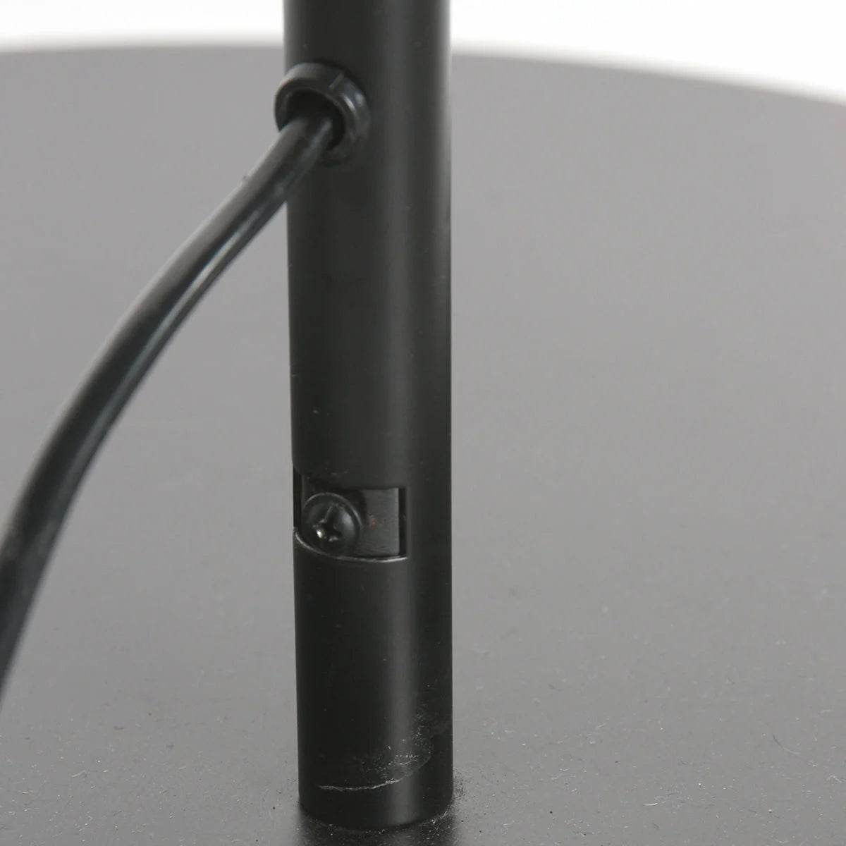 Support de lampe en métal noir pour Lampadaire arqué avec abat-jour rotin naturel