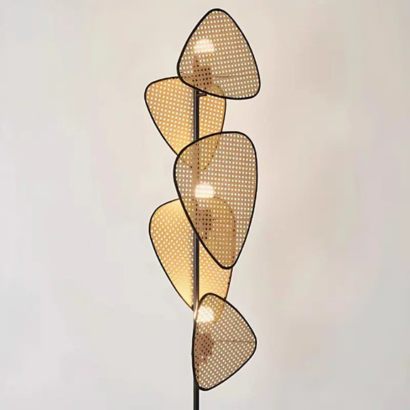 lampadaire avec abat jour en rotin