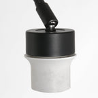 Base cylindrique lampadaire noir et naturel en bambou tressé mat H250 cm