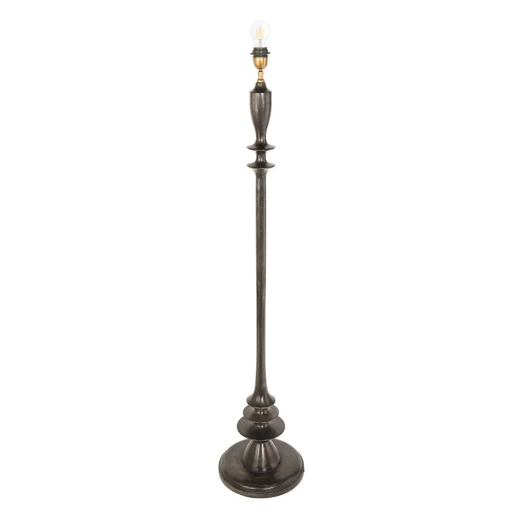 Lampadaire en bronze avec base en bois noir et abat-jour en raphia naturel