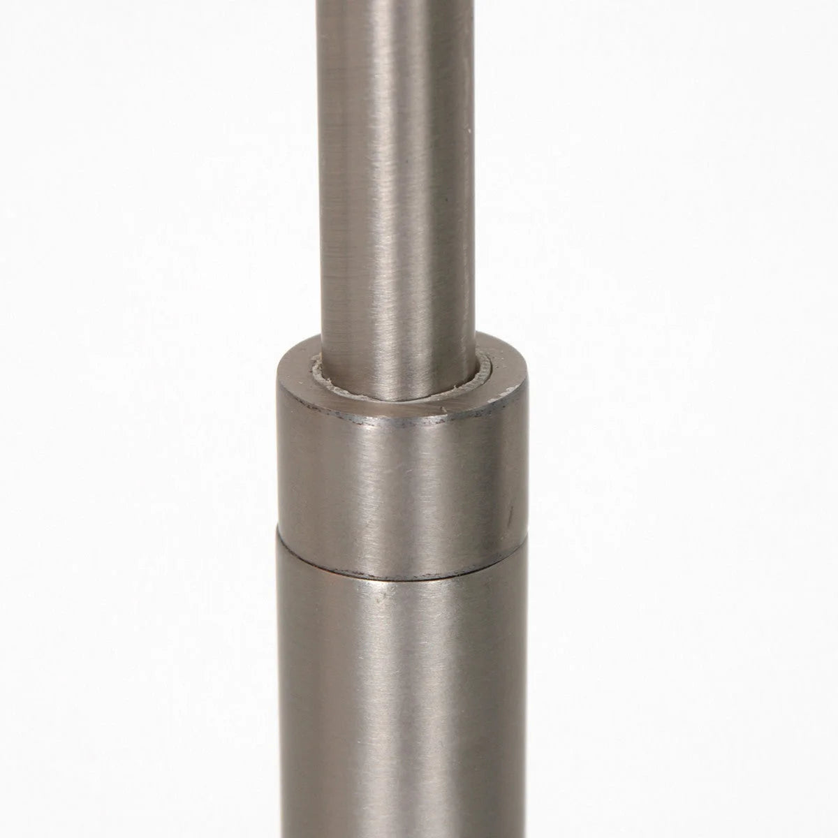 Poteau télescopique en métal brossé pour Lampadaire en métal argenté avec bras articulé et batterie rechargeable
